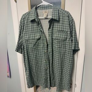 Vintage L.L. Bean Men's Casual Green Checkered Shirt